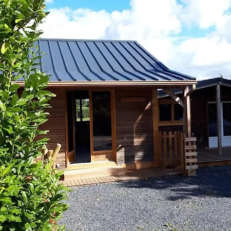 Chalet Chaleureux Avec Parking Garage Motos, Velos *