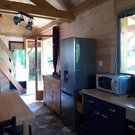 Chaleureux Avec Parking Garage Motos, Velos La Chapelle-aux-Chasses